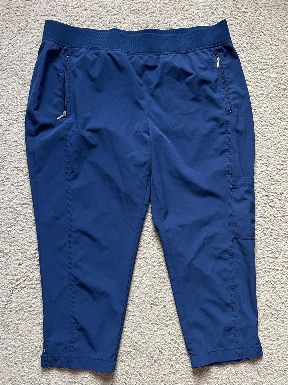 Zenergy by Chico's Active Cargo Capri Pants
